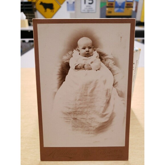 Antique Cabinet Card Baby Infant c1880s McMillan Photographer Springfield MO - Picture 2 of 11